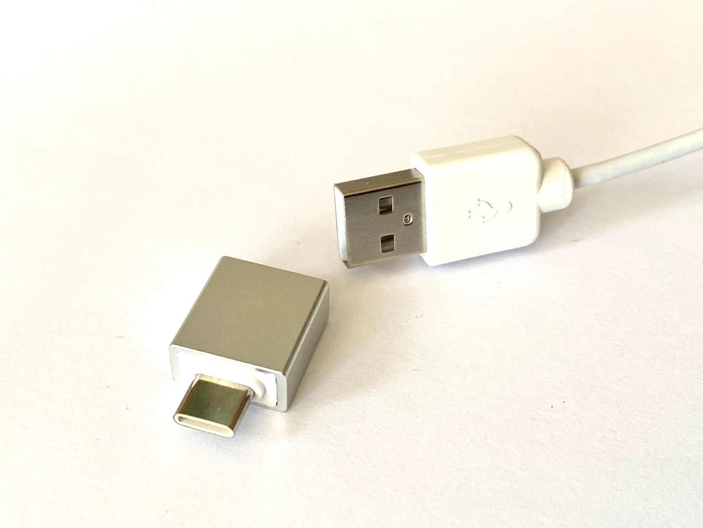 Wired Aluminum Keyboard for Mac - Silver - French Canadian Version