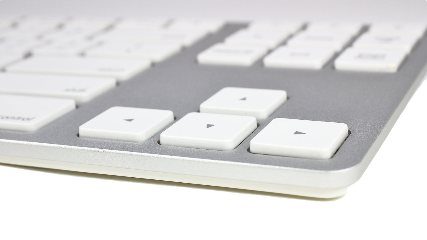 Wireless Aluminum Tenkeyless Keyboard - Silver