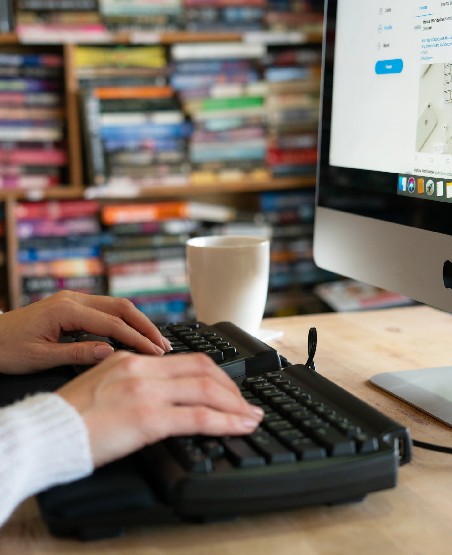Programmable Ergo Pro Keyboard for Mac