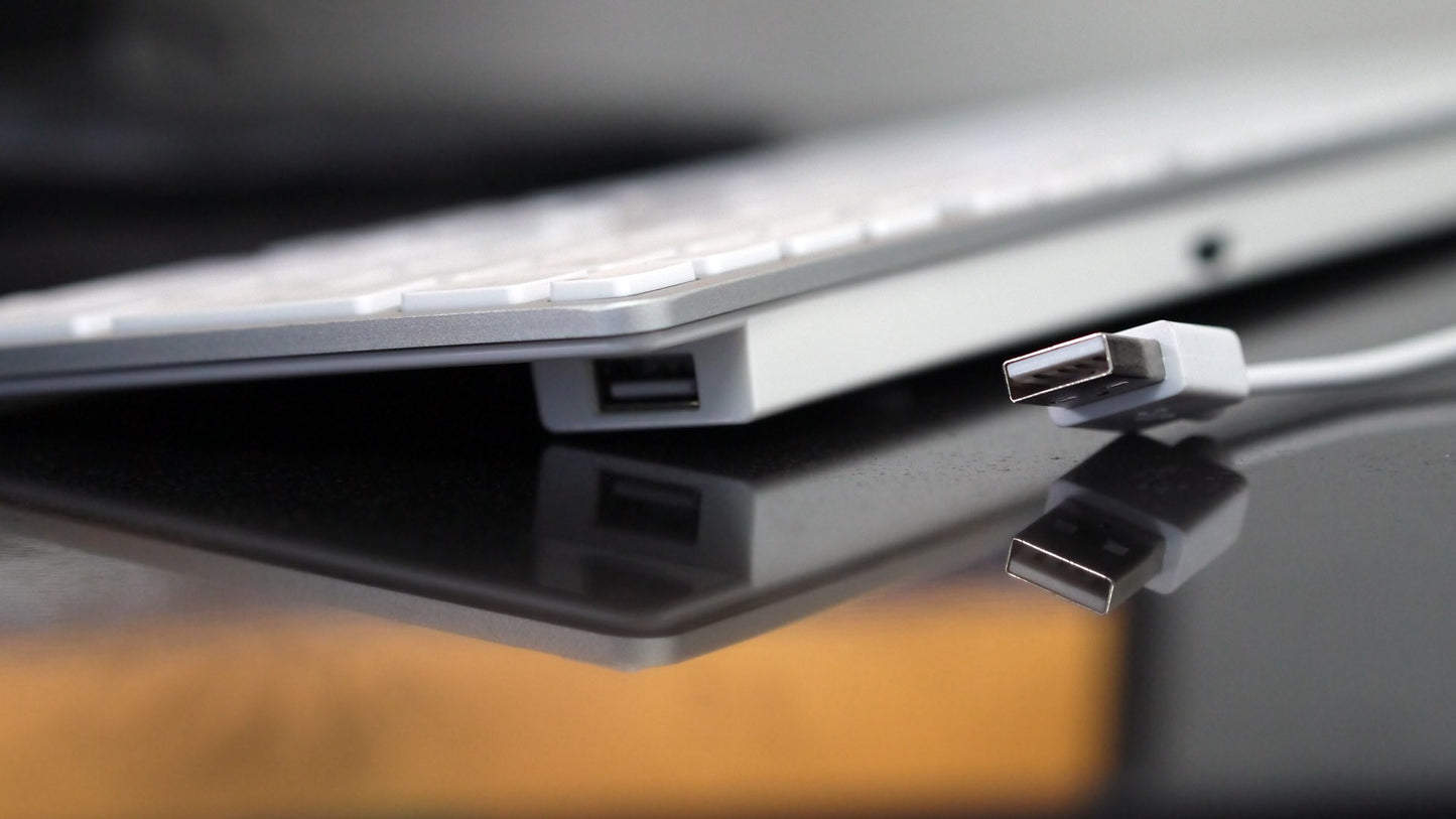 REFURBISHED Wired Aluminum Keyboard for Mac - Silver
