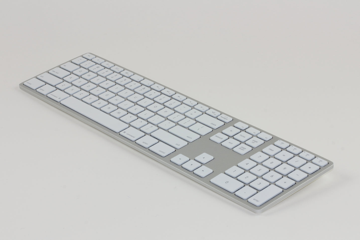 REFURBISHED Backlit Wireless Aluminum Keyboard - Silver