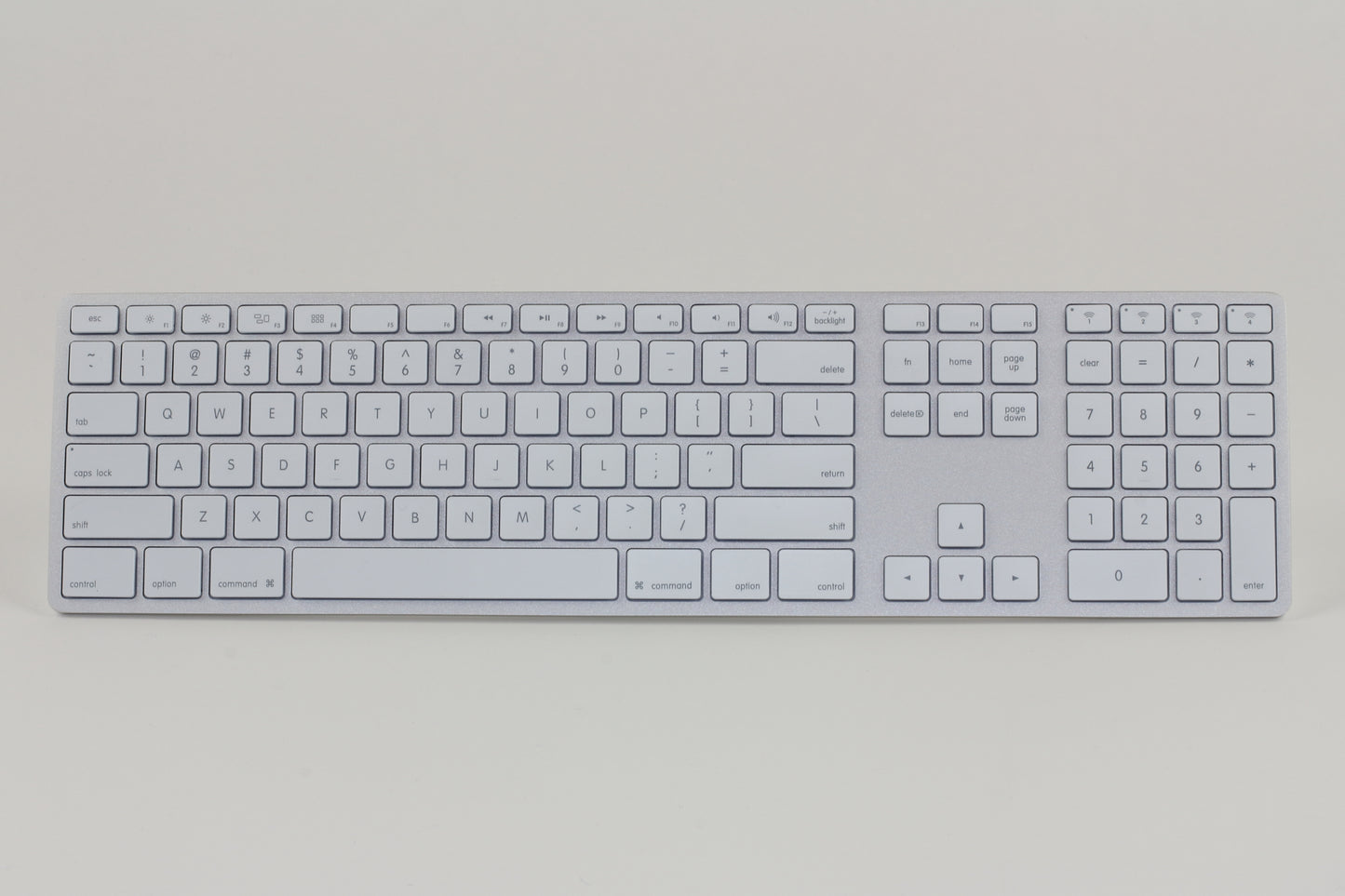 Backlit Wireless Aluminum Keyboard - Silver