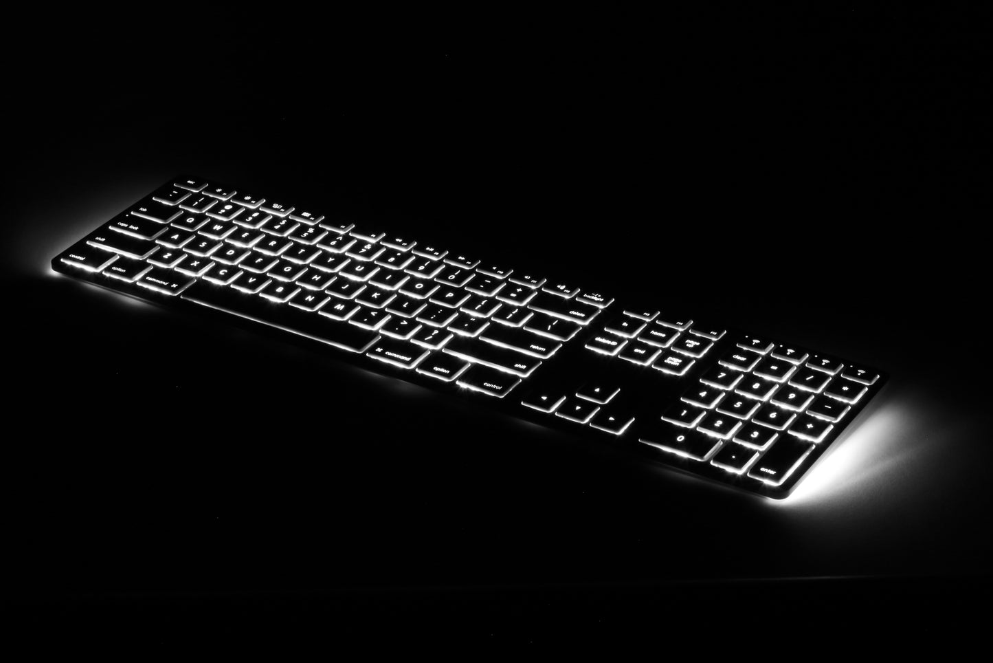 REFURBISHED Backlit Wireless Aluminum Keyboard - Silver